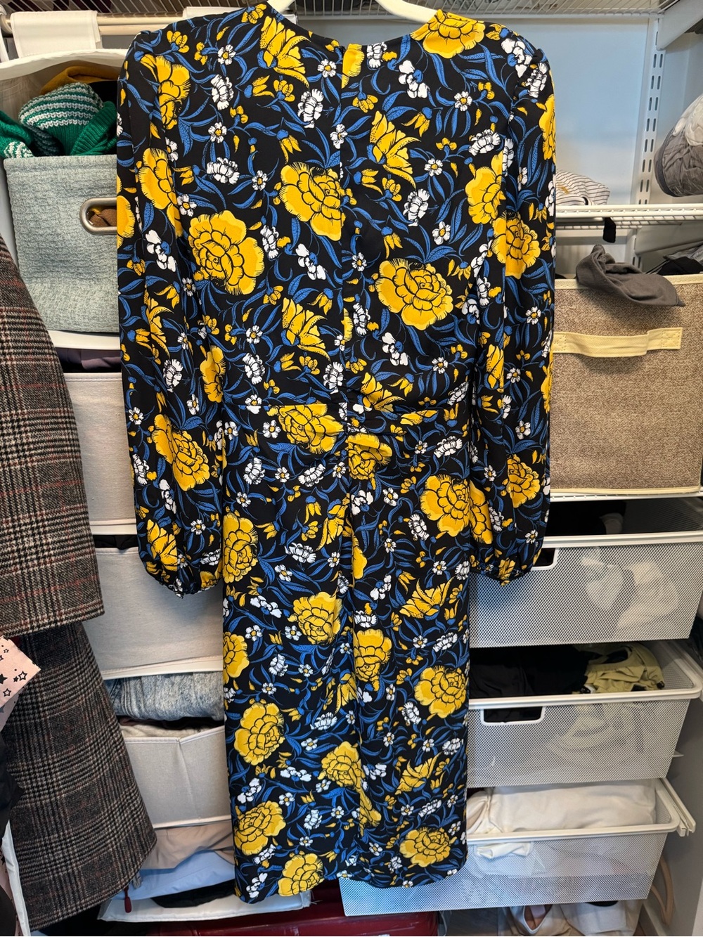 Dress - Picture 2 of 5